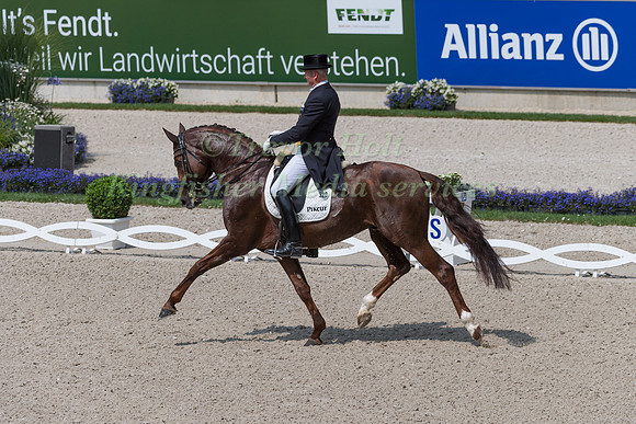 HUBERTUS SCHMIDT