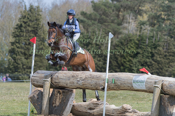 ROSALIND CANTER RIDING LORDSHIPS GRAFFALO