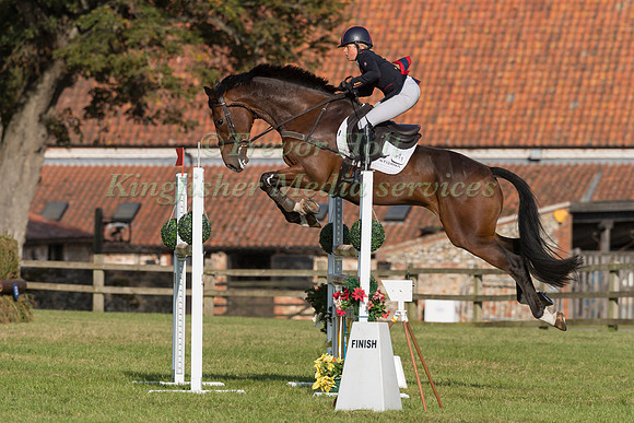 ROSALIND CANTER AND REHY ROYAL DIAMOND