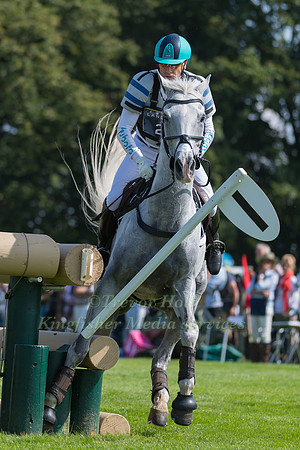 Andrew  Hoy (AUS) and The Blue Frontier