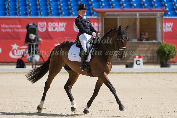 ROSALIND CANTER (GBR) AND ALLSTAR B