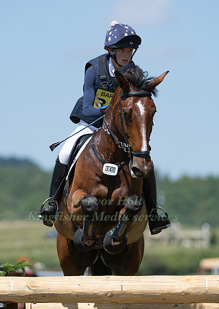 ALICE TRACEY (GBR) AND FREEDOM HILL