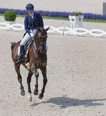 JOYCE HEUITINK (NED) AND GAUDI VITA