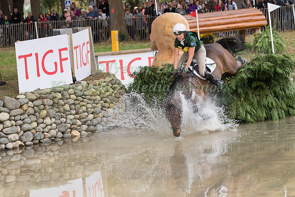 AOIFE CLARK (IRL) AND FERNHILL ADVENTURE