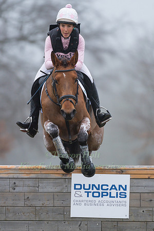 BECKY WOOLVEN RIDING DHI BABETTE K