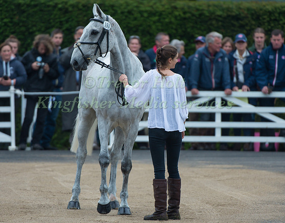 Melissa Townshend (GBR) and Straight Choice