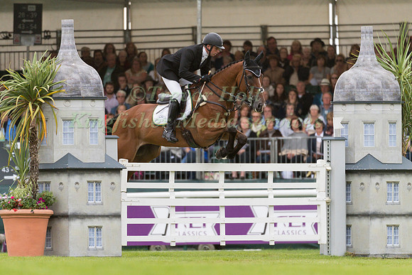 Harry Dzenis (GBR) and Xam