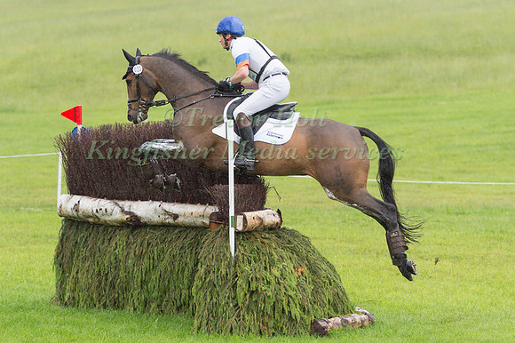 FRANCIS WHITTINGTON (GBR) AND CARLCHEN TAKING PART IN THE CROSS COUNTRY PHASE OF THE  CCI THREE STAR COMPETITION AT THE 2017 EQUI-TREK BRAMHAM INTERNATIONAL HORSE TRIALS
