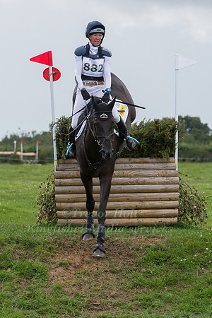NICOLA WILSON RIDING  BULANA