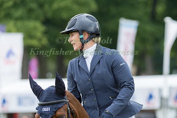 ZARA TINDALL (GBR) AND CLASS AFFAIR