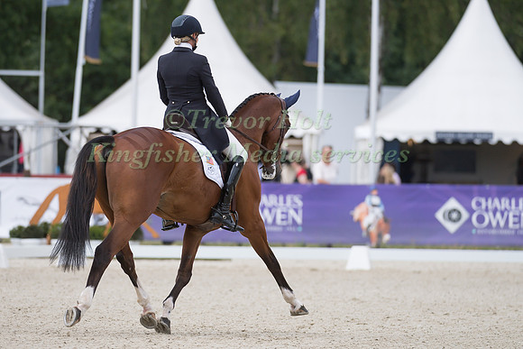 ELISABETH HALLIDAY-SHARP (USA) AND DENIRO Z