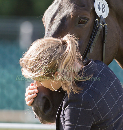 CHARLOTTE BREAR (GBR) AND MANOR MISSILE