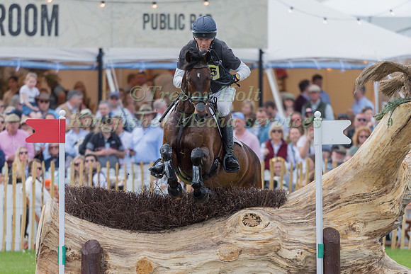 William Fox-Pitt (GBR) and Little Fire