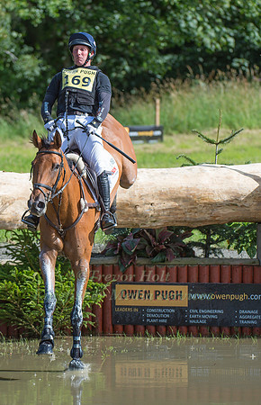 Oliver Townend (GBR) riding Cooley SRS