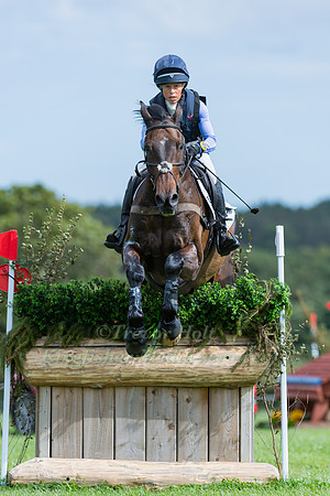 ROSALIND CANTER RIDING  ALLSTAR B