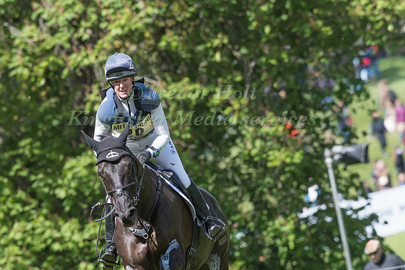 Nicola Wilson (GBR) and  Bulana