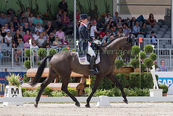 NICOLA WILSON (GBR) AND BULANA