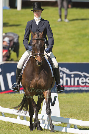 Sophie Platt (GBR) riding Be Be III