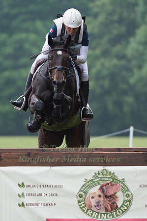 Gwendolen Fer (FRA) riding Romantic Love