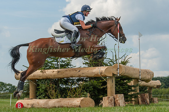 Nicola Wilson and One Two Many