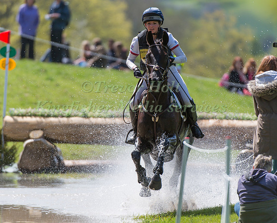 Harriet Wright (GBR) riding Ngong Hills