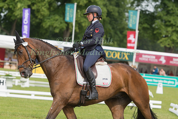 VITTORIA PANIZZON (GBR) AND SUPER CILLIOUS