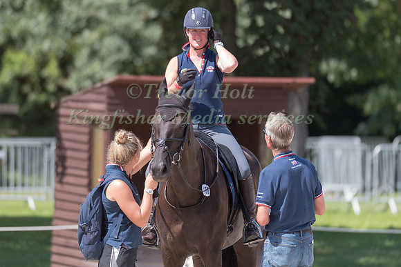 NICOLA WILSON (GBR) AND BULANA