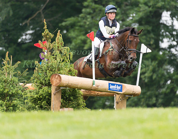 Danielle Dunn (GBR) riding Zocarla BLH