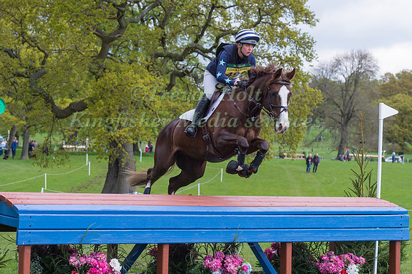 ELLIE HEALY AND  VIVOGUE