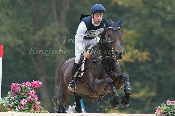 CHRISTOPHER BURTON (AUS) RIDING COOLEY LANDS
