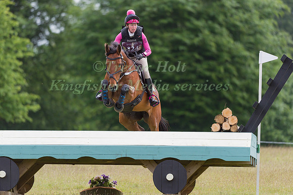 MICHELLE LOWE AND VIVENDI NOBLE CAVALIER