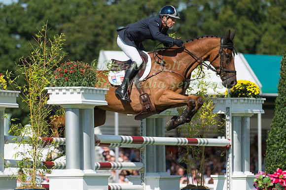 Pascal Leroy (FRA) and  Minos De Petra