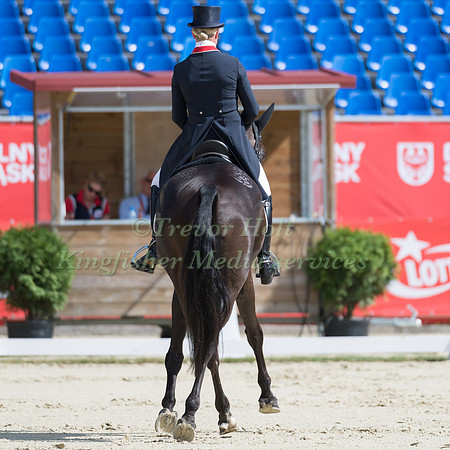 NICOLA WILSON (GBR) AND BULANA