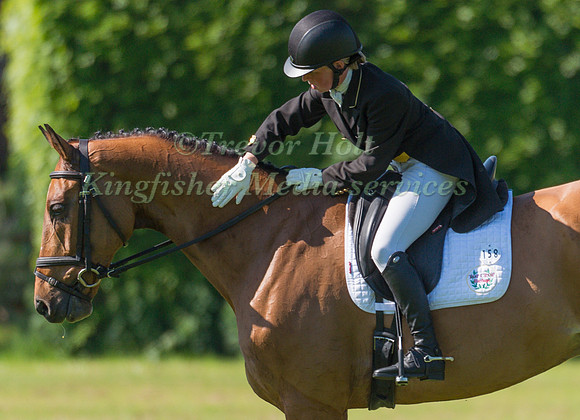 ROSALIND CANTER (GBR) RIDING NO EXCUSE  IN THE CROSS COUNTRY PHASE OF THE CCI ONE STAR AT THE 2017 HOUGHTON INTERNATIONAL HORSE TRIALS