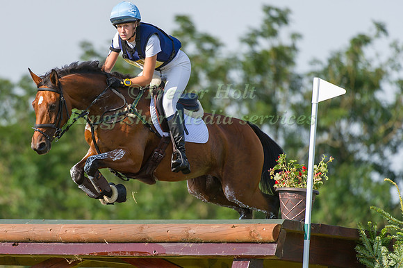 Isabella Innes Ker riding Carolyn