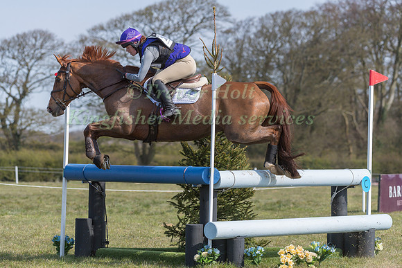 JESS CORSER RIDING MOANGARRIFF DUKE