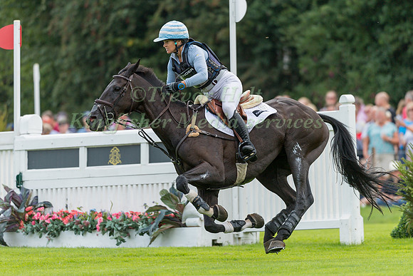 Jonelle Price (NZL) and Classic Moet