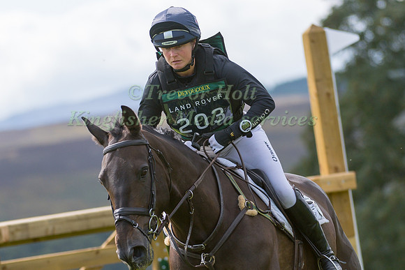 PIGGY FRENCH (GBR) AND CASTLETOWN CLOVER