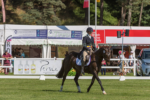 JOANNA HEATON  AND LADY BRAVE