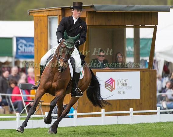 Sam  Watson (IRL) riding Horseware Lukeswell