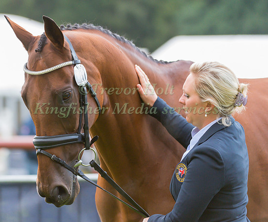 Gemma Tattersall of Great Britain with Arctic Soul