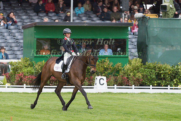 Rosalind Canter (GBR) and Lordships Graffalo