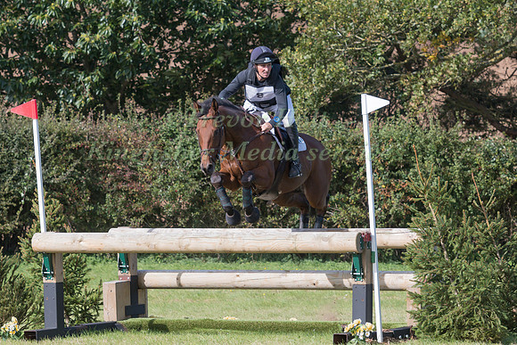 ANDREW DOWNES AND GOLD NUGGET