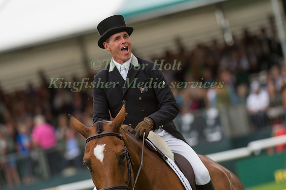 BLYTH  TAIT (NZL) RIDING BEAR NECESSITY V