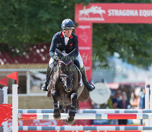 NICOLA WILSON (GBR) AND BULANA