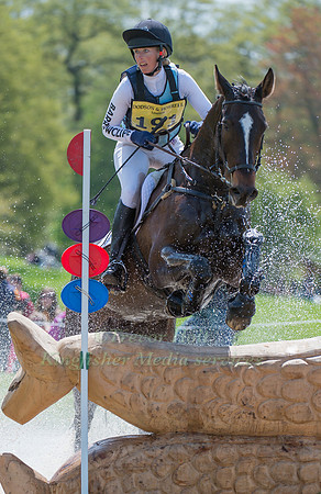 Katie Barber (GBR) riding Woodfield Ria