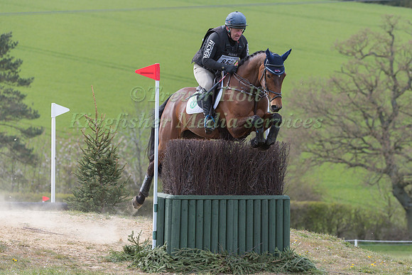 ALEXANDER TORDOFF RIDING COOL JACK