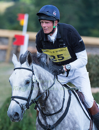 William Fox-Pitt (GBR) riding Dynasty