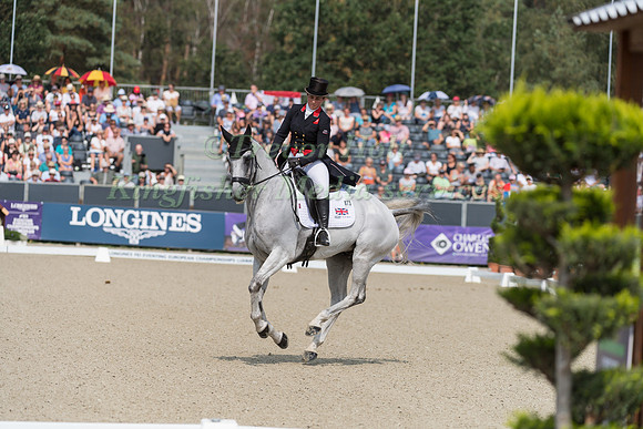 Kitty King (GBR) and Vendredi Biats