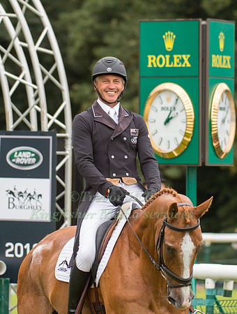 ANDREW  NICHOLSON (NZL) RIDING NEREO
